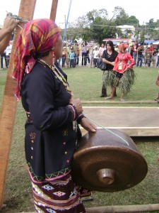 Tribal instrument, Agong
