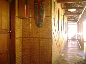 The traditional cottages of Nigi Nigi Too