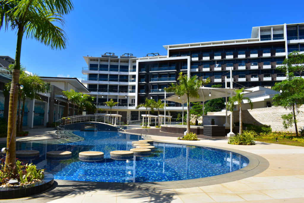 Savoy Hotel Boracay party pool